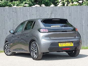 Used Peugeot 208 2023 for sale - 79332252: Photo