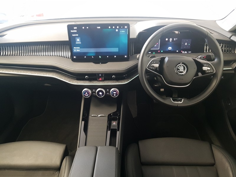 Used Skoda Superb 2024 for sale - 76846704: Photo 2