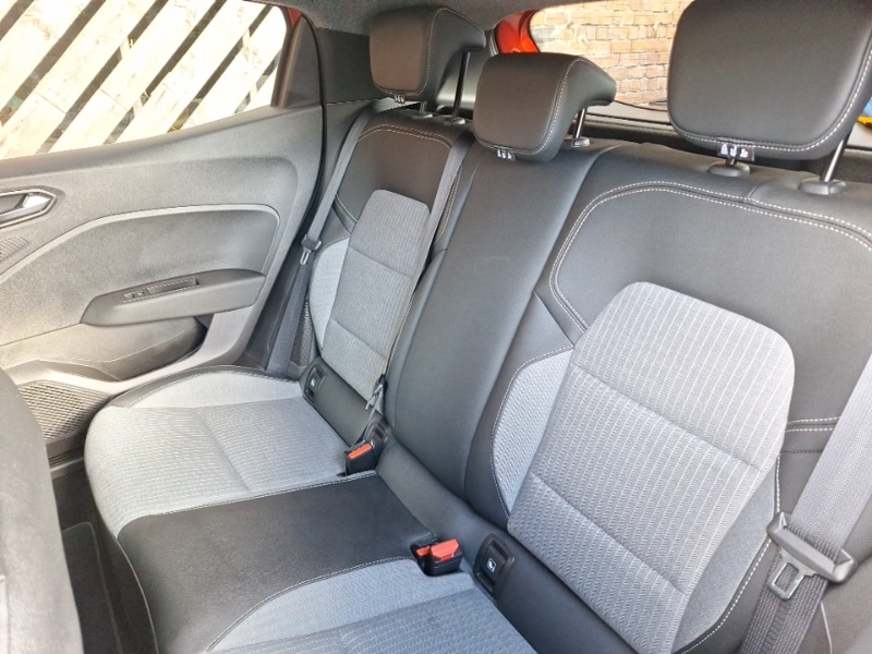 Used Renault Clio 2024 for sale - 77987297: Photo 6