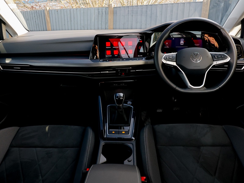 Used Volkswagen Golf 2024 for sale - 77115776: Photo 2