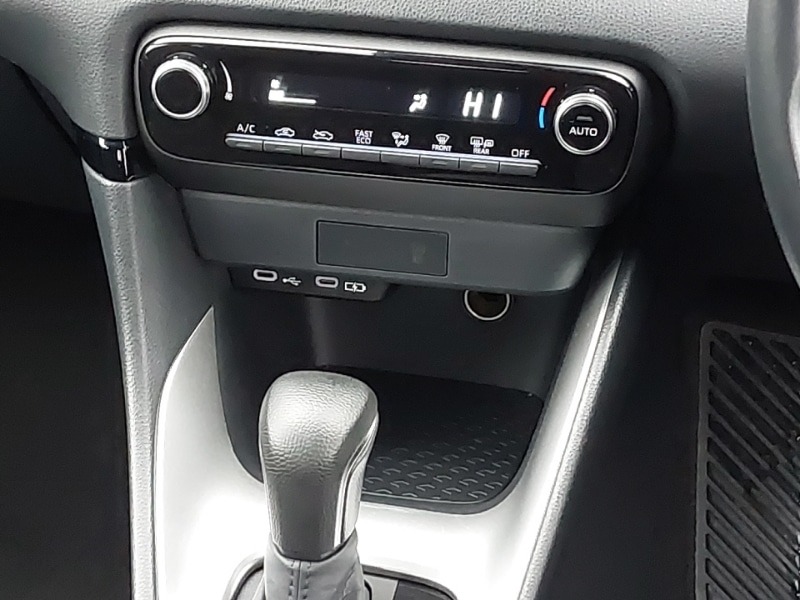 Used Mazda Mazda2 HYBRID 2024 for sale - 77419856: Photo 11