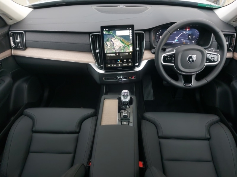 Used Volvo XC90 2025 for sale - 77419557: Photo 2