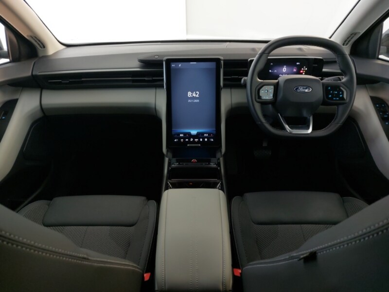 Used Ford Explorer 2025 for sale - 76720525: Photo 2