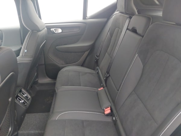Used Volvo XC40 2025 for sale - 76325214: Photo 6