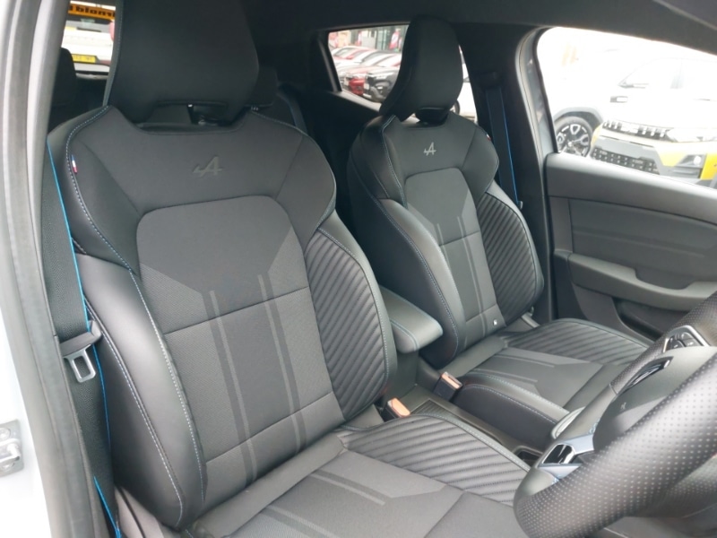 Used Renault Clio 2024 for sale - 77338727: Photo 10