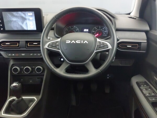 Used Dacia Sandero Stepway 2024 for sale - 76229874: Photo 7
