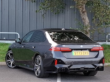 Used BMW i5 2023 for sale - 76358450: Photo
