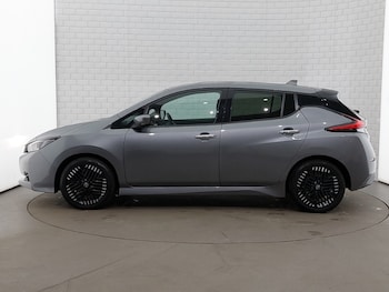 Used Nissan Leaf 2022 for sale - 77240895: Photo