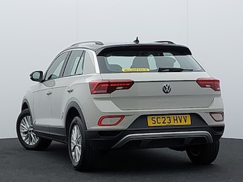 Used Volkswagen T-Roc 2023 for sale - 76129621: Photo 3