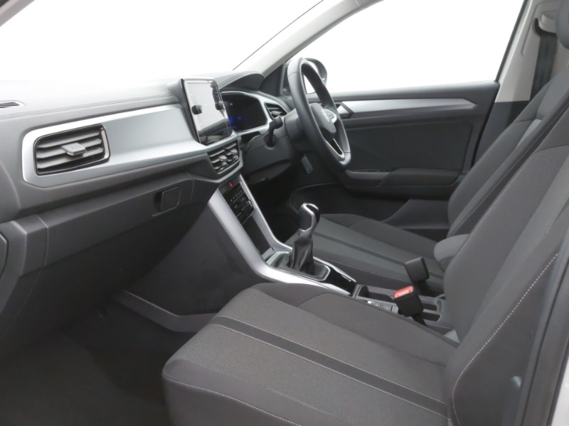 Used Volkswagen T-Roc 2023 for sale - 76129621: Photo 5