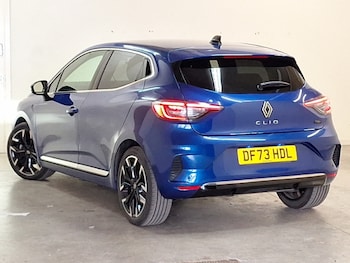 Used Renault Clio 2023 for sale - 78477900: Photo