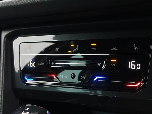 Used Volkswagen Tiguan 2021 for sale - 76269444: Photo 11