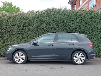 Used Volkswagen Golf 2022 for sale - 78510101: Photo