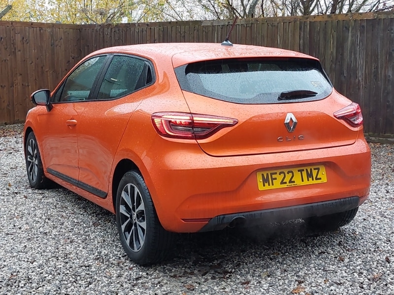 Used Renault Clio 2022 for sale - 76975261: Photo 3