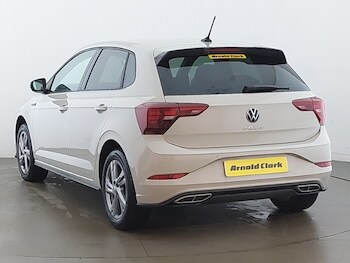 Used Volkswagen Polo 2024 for sale - 77752167: Photo