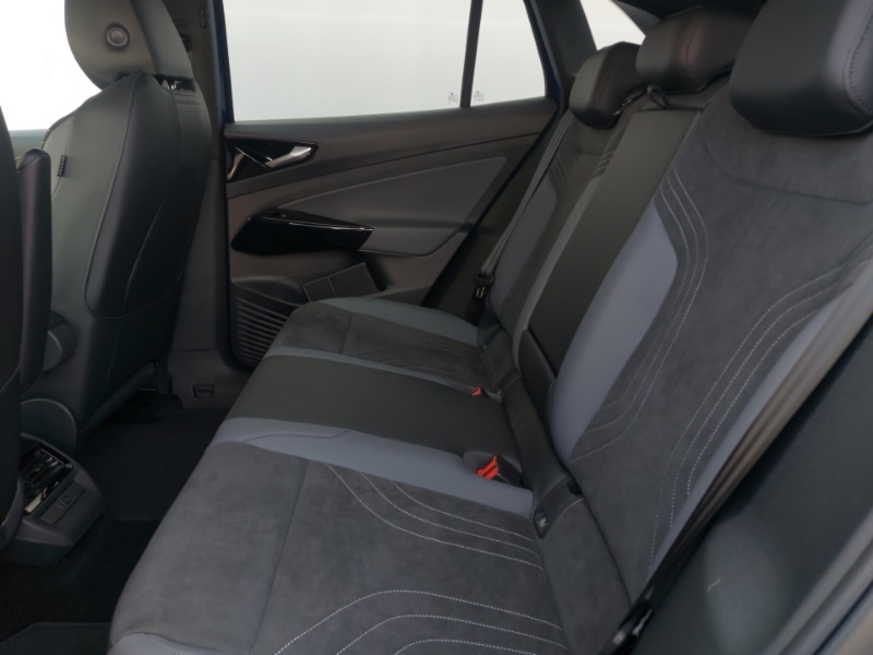 Used Volkswagen ID.4 2024 for sale - 77060010: Photo 6