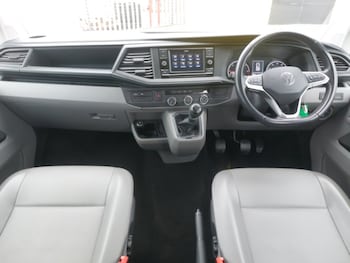 Used Volkswagen Transporter Shuttle 2020 for sale - 78156335: Photo