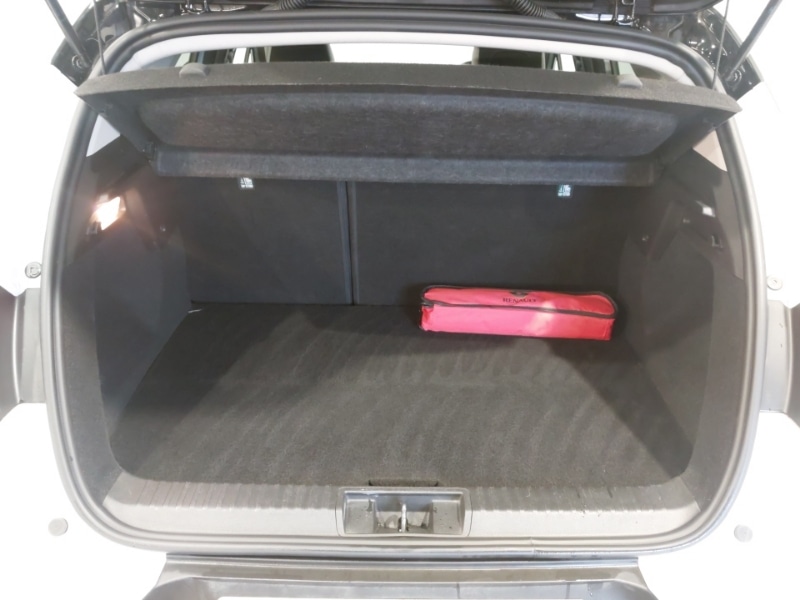 Used Renault Captur 2023 for sale - 77955344: Photo 8