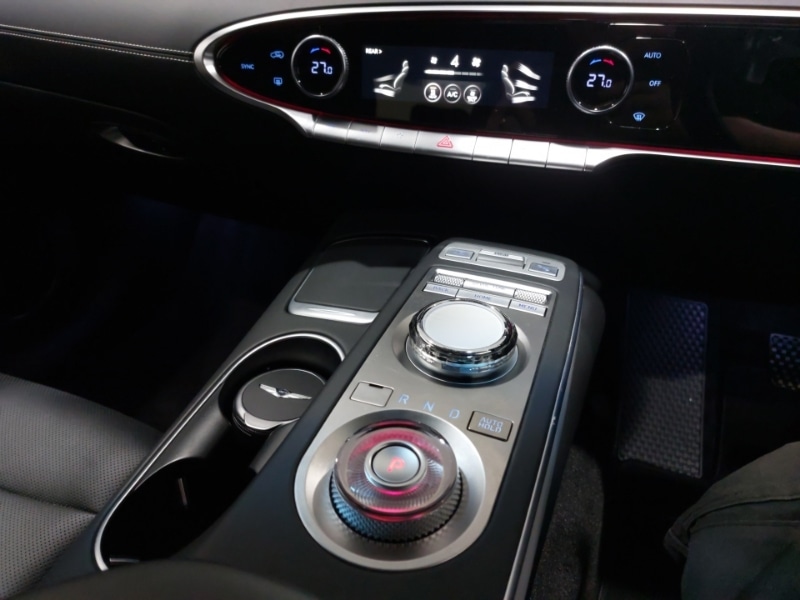 Used Genesis GV70 2023 for sale - 77482926: Photo 12