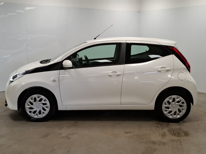 Used Toyota AYGO 2021 for sale - 78071542: Photo 4