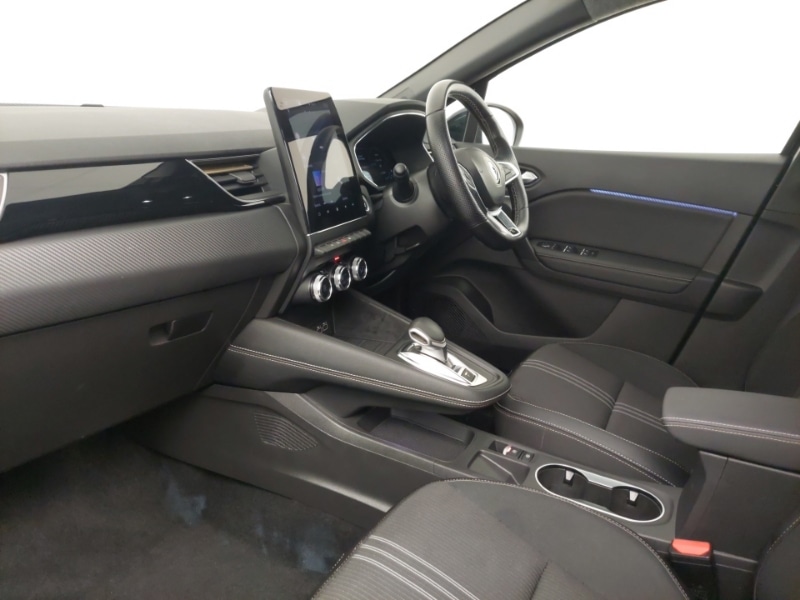 Used Renault Captur 2024 for sale - 76721286: Photo 5