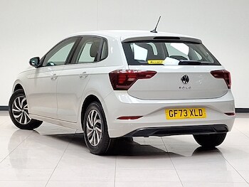 Used Volkswagen Polo 2023 for sale - 77015177: Photo