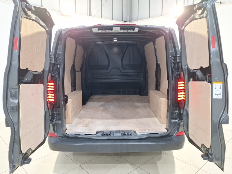 Used Volkswagen Transporter 2025 for sale - 77606414: Photo 8