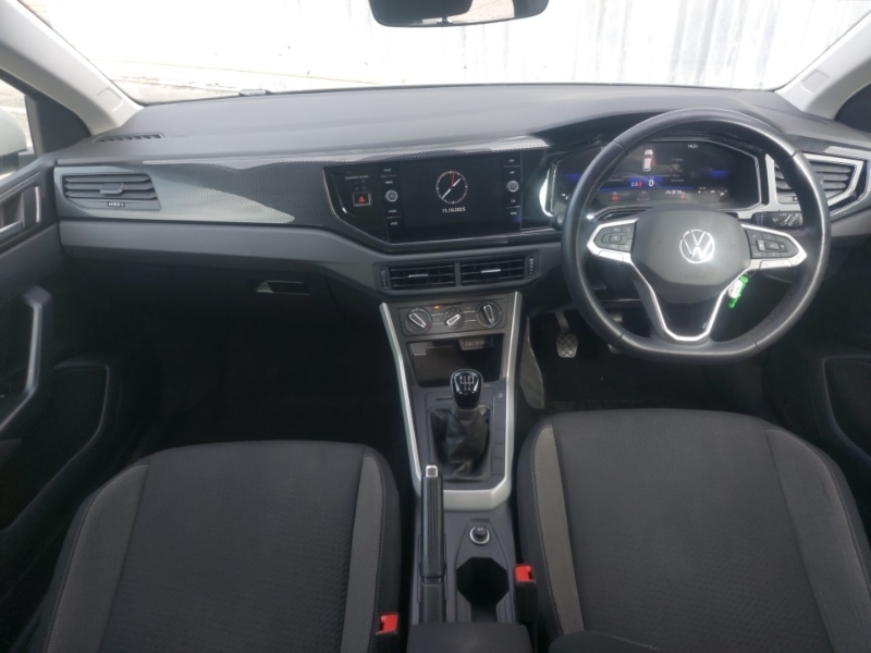 Used Volkswagen Polo 2023 for sale - 76708904: Photo 2