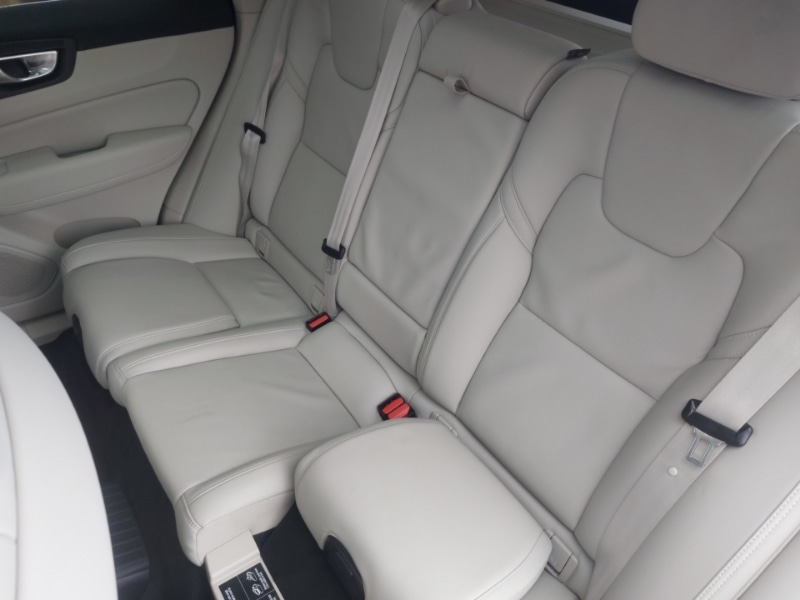 Used Volvo XC60 2022 for sale - 77913187: Photo 6