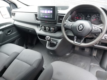 Used Renault Trafic 2024 for sale - 78957515: Photo