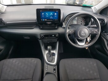 Used Mazda Mazda2 HYBRID 2024 for sale - 76465876: Photo