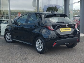 Used Mazda Mazda2 HYBRID 2024 for sale - 76465876: Photo