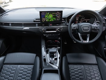 Used Audi RS4 2024 for sale - 78848234: Photo
