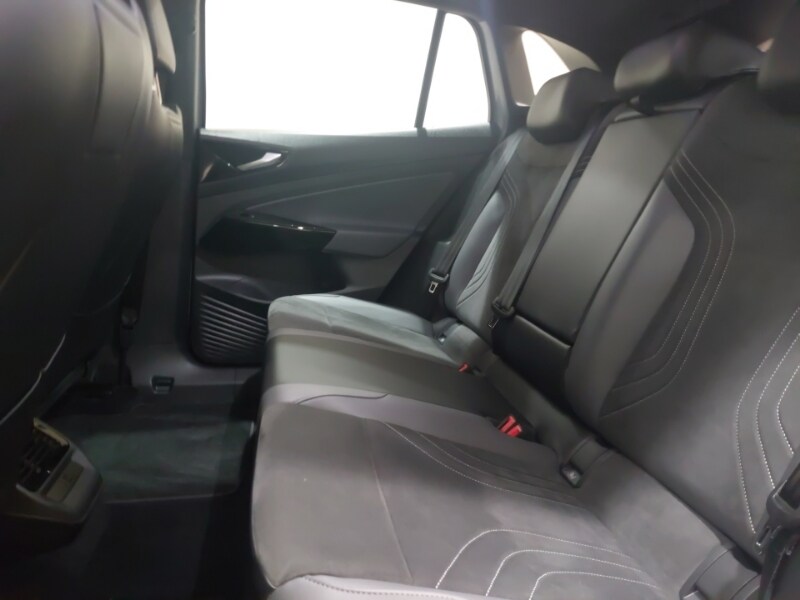 Used Volkswagen ID.4 2022 for sale - 77955655: Photo 6