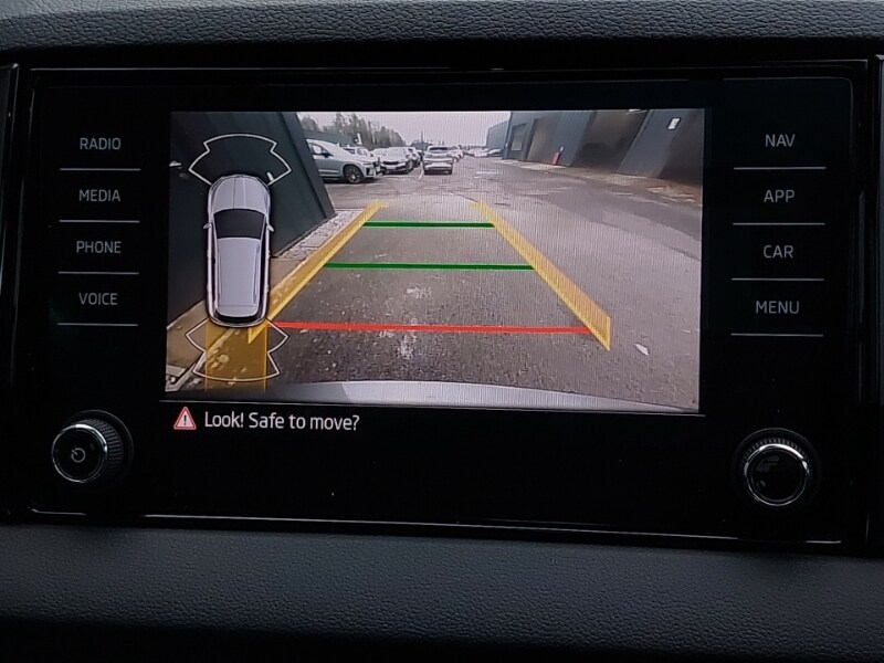 Used Skoda Karoq 2024 for sale - 77817622: Photo 10