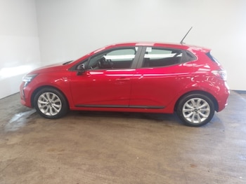 Used Renault Clio 2024 for sale - 78370061: Photo