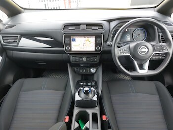 Used Nissan Leaf 2022 for sale - 77304519: Photo