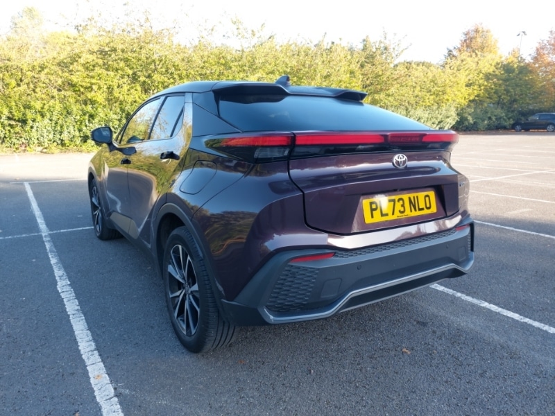 Used Toyota C-HR 2023 for sale - 76150106: Photo 3