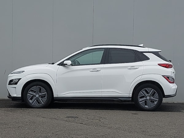 Used Hyundai KONA 2022 for sale - 76177720: Photo 4