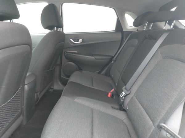 Used Hyundai KONA 2022 for sale - 76177720: Photo 6
