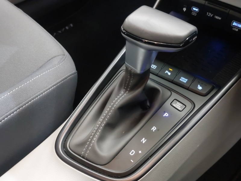 Used Hyundai BAYON 2024 for sale - 76392723: Photo 12