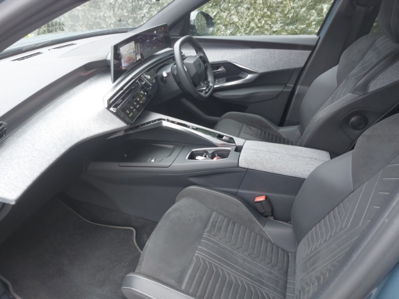 Used Peugeot 3008 2024 for sale - 76745840: Photo 5