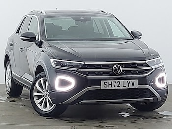 Used Volkswagen T-Roc 2023 for sale - 77875144: Photo