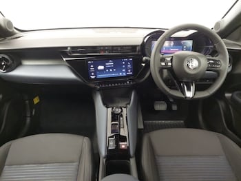Used Alfa Romeo Junior 2025 for sale - 78498224: Photo