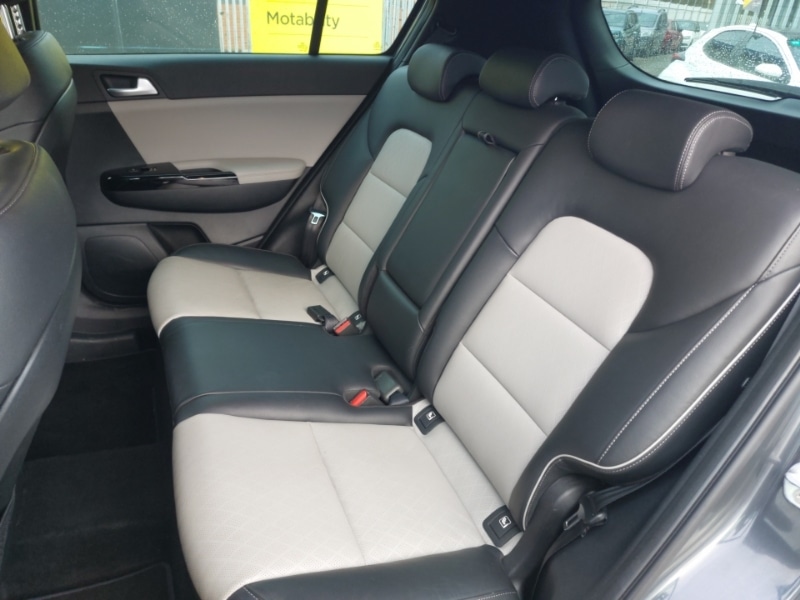 Used Kia Sportage 2021 for sale - 77782950: Photo 6