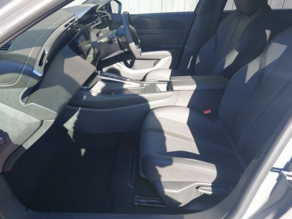 Used Peugeot 308 2025 for sale - 76169377: Photo 5
