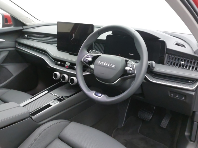 Used Skoda Superb 2025 for sale - 77252730: Photo 12