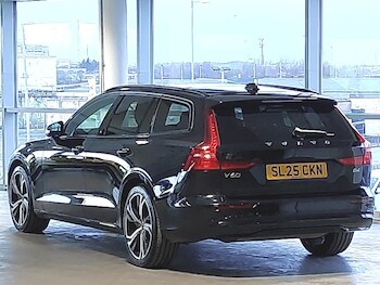 Used Volvo V60 2025 for sale - 78410755: Photo