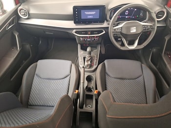 Used SEAT Arona 2024 for sale - 77150572: Photo