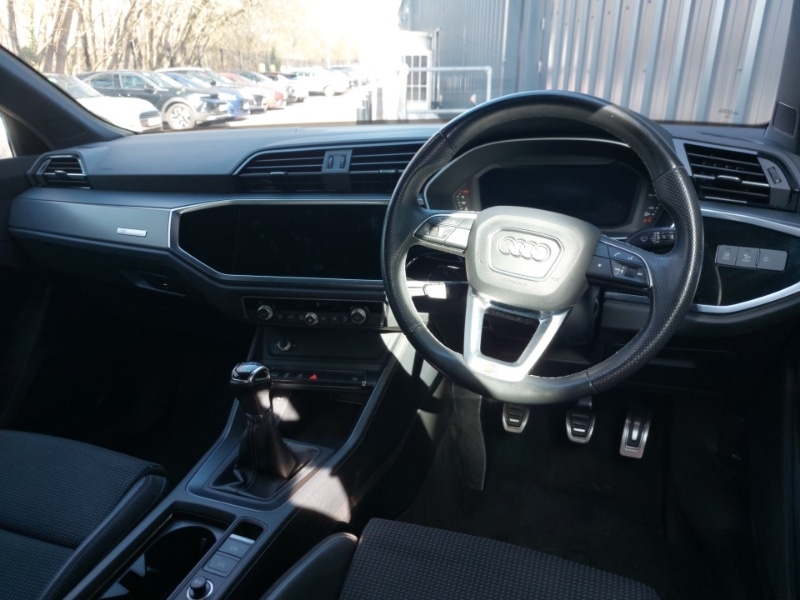 Used Audi Q3 2021 for sale - 77948307: Photo 10